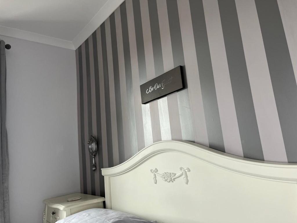 One Jubilee Cottages Shugborough 외부 사진